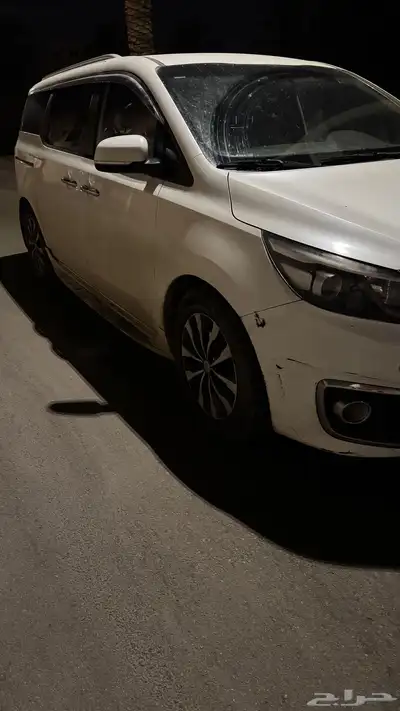 كيا كارنفال 2018 ديزل 1