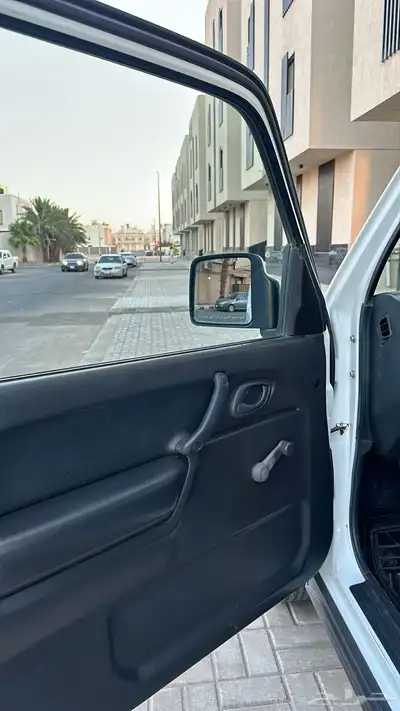 سوزوكي جمني 2008 11