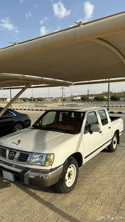 داتسون 2002 جي إل 4