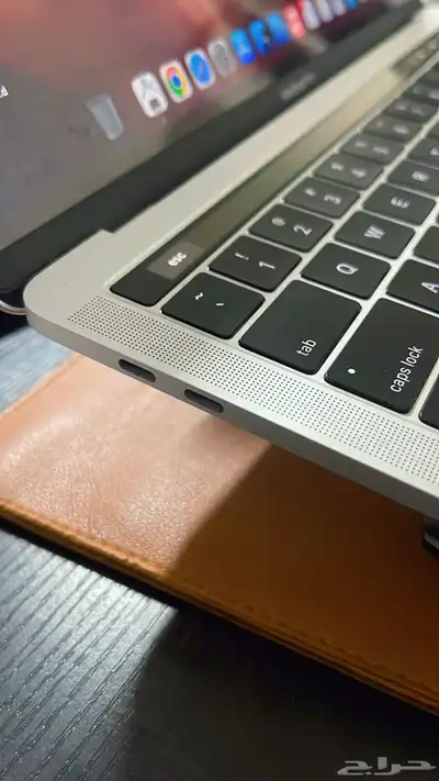 MacBook Pro 13 7