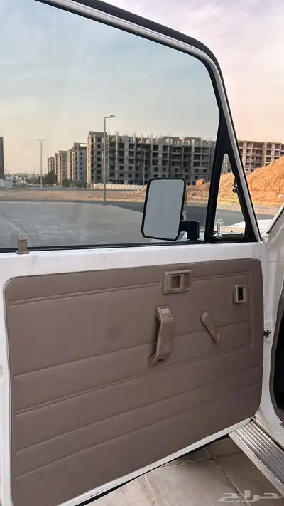 جيب ربع مخزن( تم البيع) 13