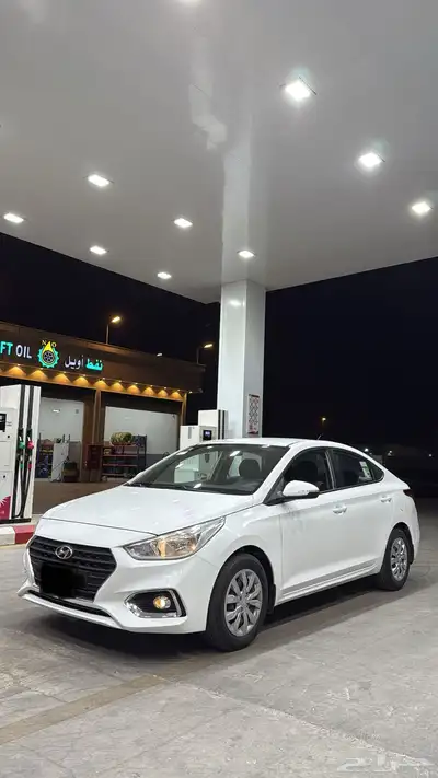 للبيع اكسنت 2020 0