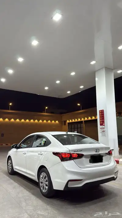 للبيع اكسنت 2020 3
