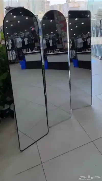 طاولات مرايات 1