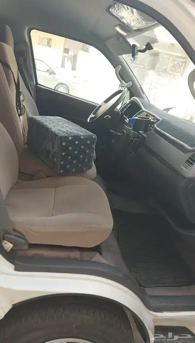 باص تويوتا للايجار For rent 6