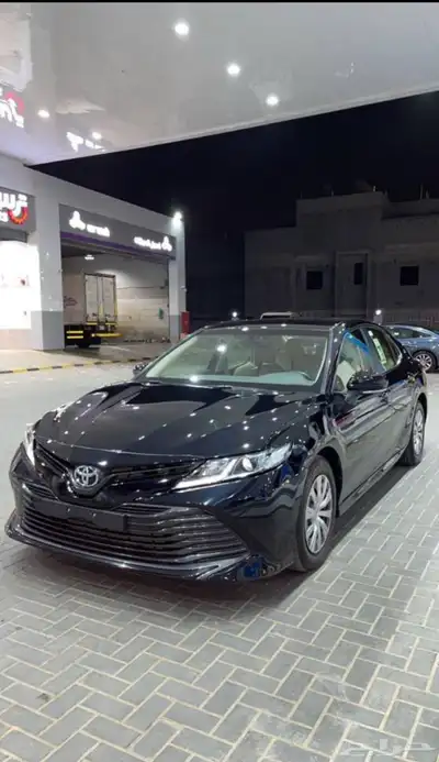 كامري الون اسود 2020 1