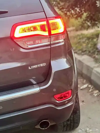 جيب جراند شيروكي 2014 LIMITED وارد المتحدة 7