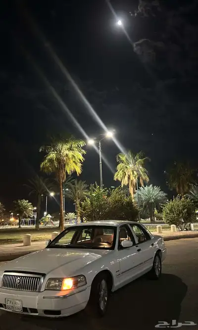 فورد ماركيز 2010 3