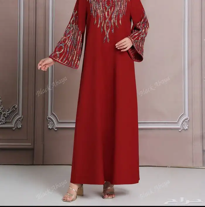 طقم مجوهرات و فساتين و عبايات و شنط و كعب وجلابيات 49