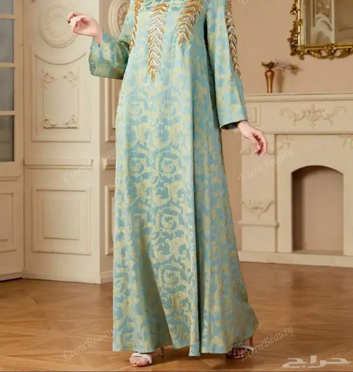 طقم مجوهرات و فساتين و عبايات و شنط و كعب وجلابيات 52