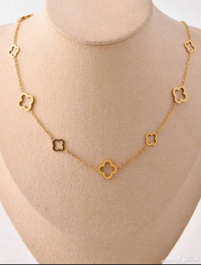 طقم مجوهرات و فساتين و عبايات و شنط و كعب وجلابيات 62