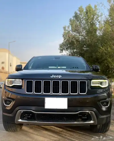 للبيع - جيب جراند شيروكي LIMITED 4x4 - موديل 2015 0