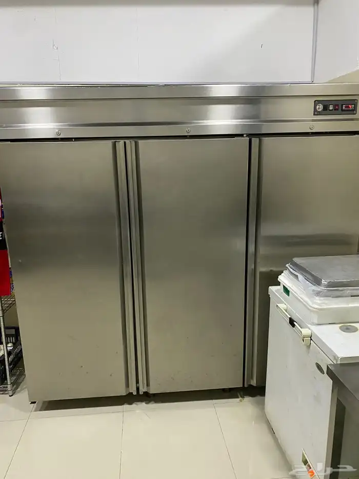 معدات مطعم 3