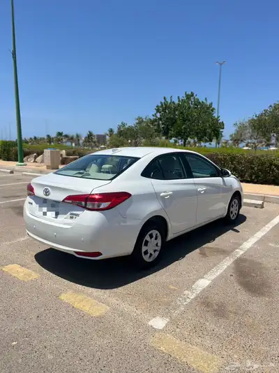 For Sale 2020 Toyota Yaris First Ownerيارس للبيع 2020 1