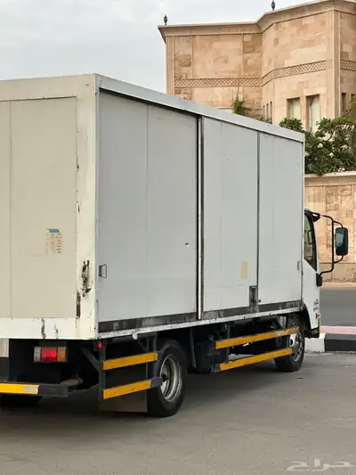 دينا ايسوزو موديل 2021 مجهزة لنقل ماء 11
