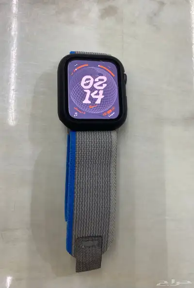 ساعة ابل 4