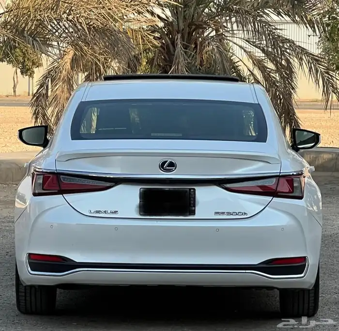 لكزس ES300H 2021 ممشى 56 الف فقط وكالة 5