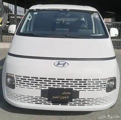 ستاريا 2022 نص فل 2.2 ديزل تيربو 11 راكب بصمه 0