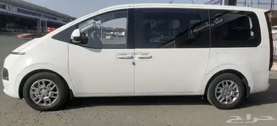ستاريا 2022 نص فل 2.2 ديزل تيربو 11 راكب بصمه 3