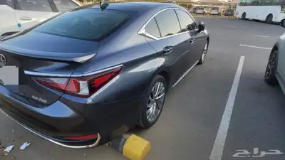 لكزس ES 250 موديل 2023 فل كامل 6