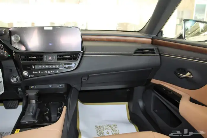 لكزس - ES350 CC - بريمي - 2025 24