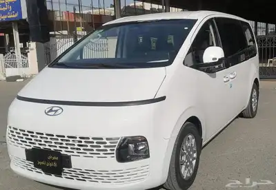 ستاريا 2022 نص فل 2.2 ديزل تيربو 11 راكب بصمه 1