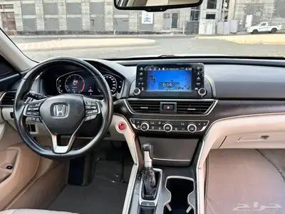 اكورد 2018 فل كامل وكالة نظيفة جدا 15