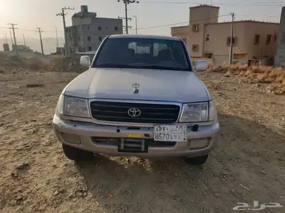 جيب في اكس ار لاندكروزر 1