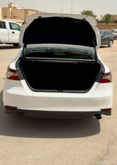 تويوتا كامري 2023 8