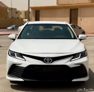 تويوتا كامري 2023 1