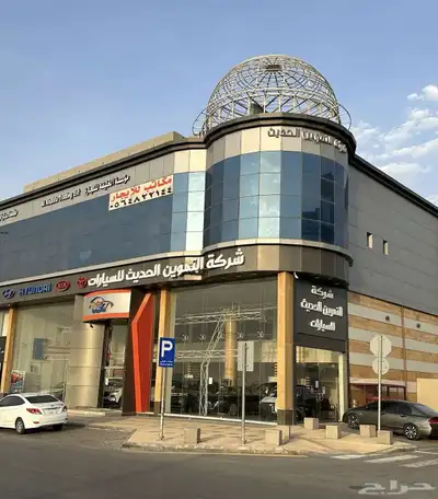 يوجد سيارات 0