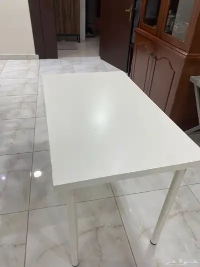 الطول متر والعرض 60 سم ول ارتفاع 73 5