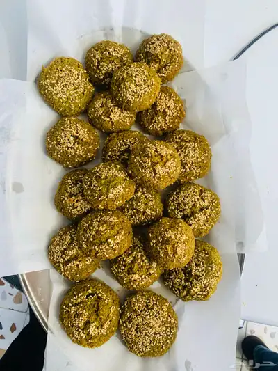 معلم فوال وفلافل خبره 6 سنين 3