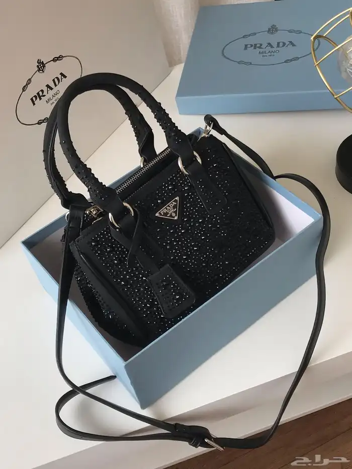 شنط برادا لمعه عرائسي 8