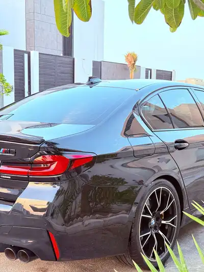 تحت الضمان وصيانة مجانية BMW M5 F90 Competition 2021 3
