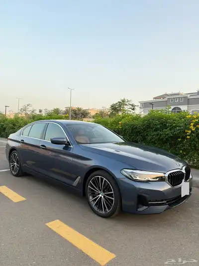 bmw520i فل كامل بريميوم وكالة 2023 عداد 46000بيع 145000 1