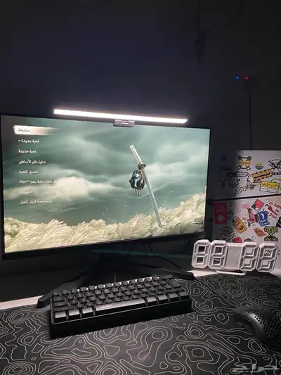 السلام عليكم عارض شاشتي للبيع لسبب اود ان اشترى شاشه ل PC 0