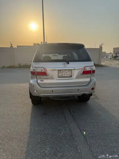 للبيع فورشنر 2009 سته سندل دبل 3