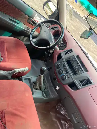 هايلوكس 24