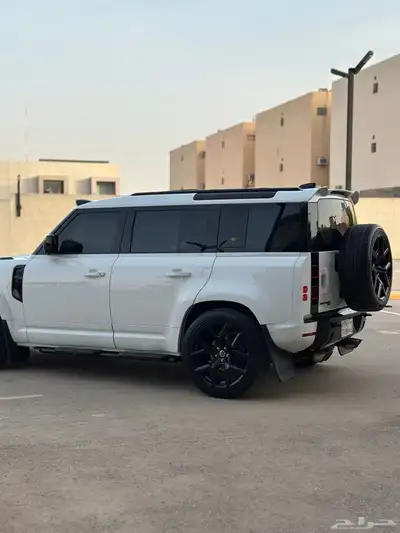 ديفندر اوربن HSE 2021 9