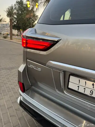 لكزس ال اكس 16