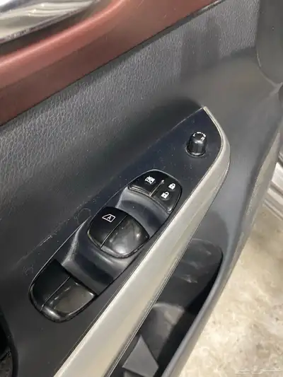 نافارا 2019 SE 25
