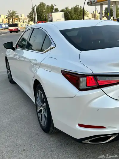 لكزس ES 350 لؤلؤي   فتحة   جملي   6 سلندر   ممشى 167 ألف 4