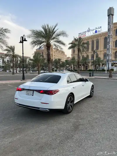 E200 2025 5