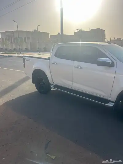 ايسوزو ديماكس دبل دفلك 2021 2