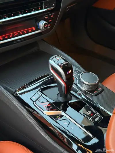 تحت الضمان وصيانة مجانية BMW M5 F90 Competition 2021 12