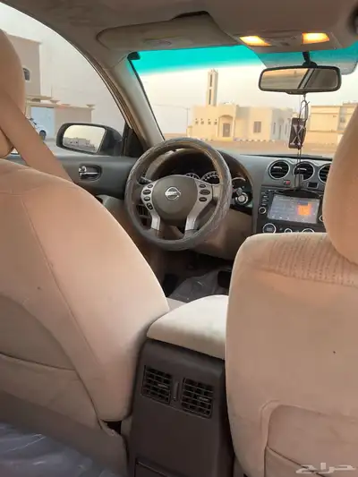 التيما 2010 نظيفه جدا  مالك ثاني 7