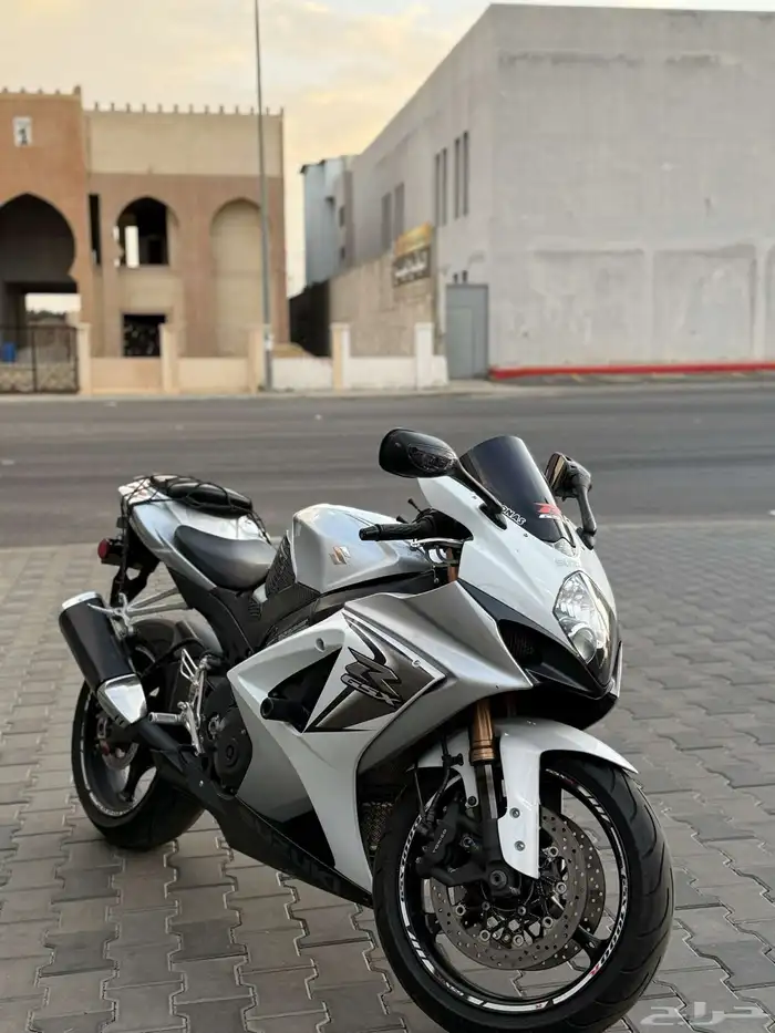 دباب سوزوكي ريس مقاس 1000 موديل 2007 0