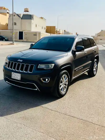 جيب جراند شيروكي 2014 LIMITED وارد المتحدة 2