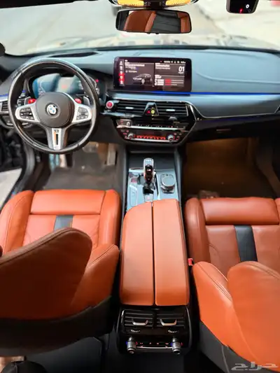 تحت الضمان وصيانة مجانية BMW M5 F90 Competition 2021 17